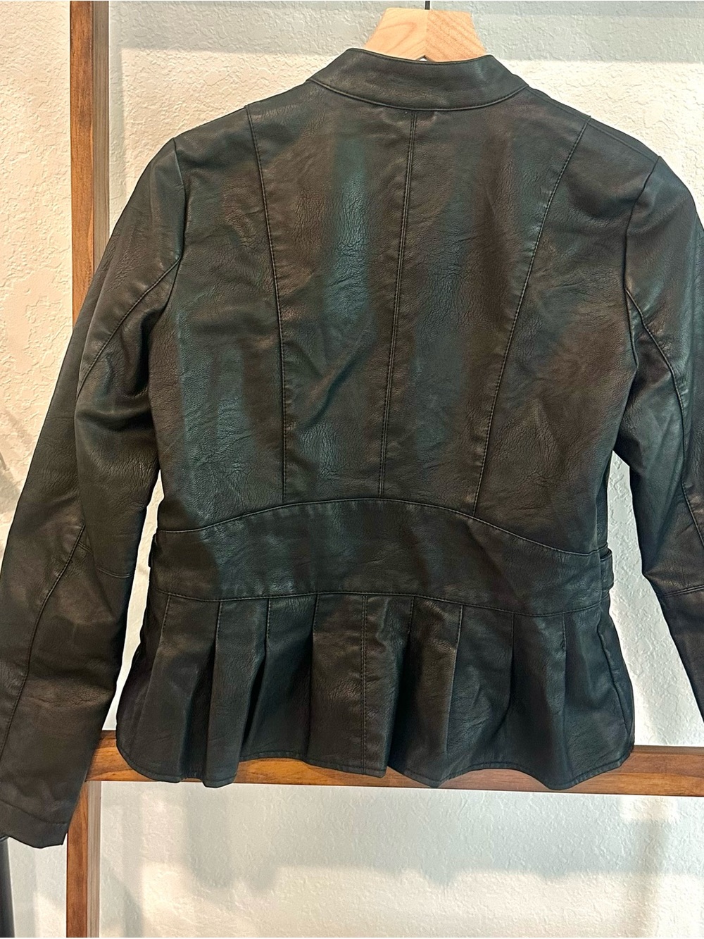 Baccini Black Faux Leather Peplum Moto Jacket Petite Small - Picture 3 of 11